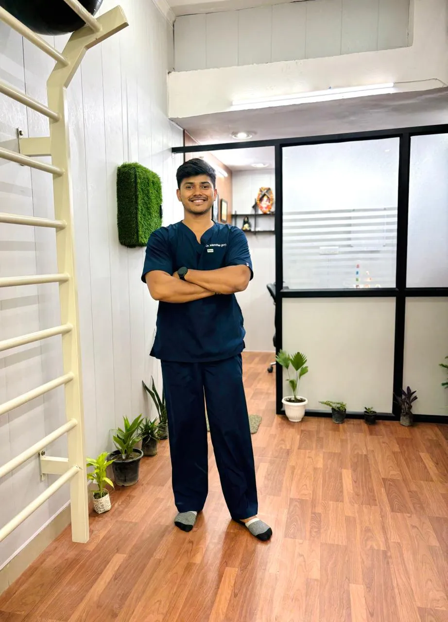 Specialized Chiropractic Suite at HealXpert Clinic with Professional Spinal Adjustment Equipment